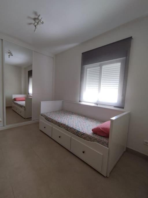 Apartamento En Jerez 3 Dormitorios Y 2 Banos Херес де ла Фронтера Екстериор снимка
